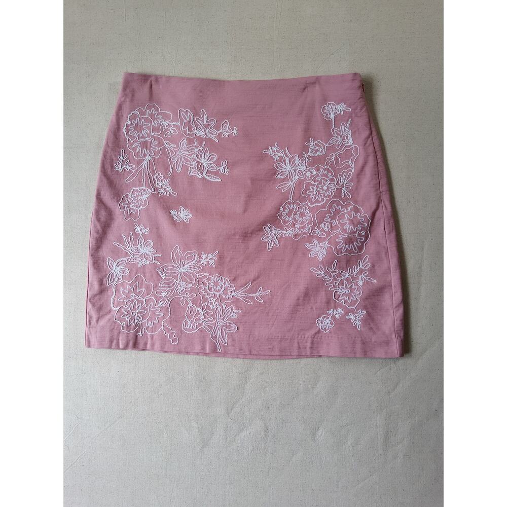 LOFT Pink Floral Embroidered Mini Skirt Size 10